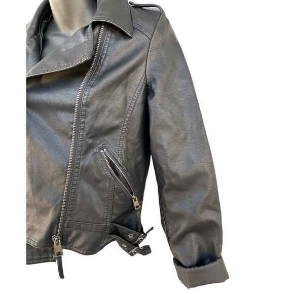 CIELO 1985 Outwear Faux Leather Jacket - Picture 4 of 8